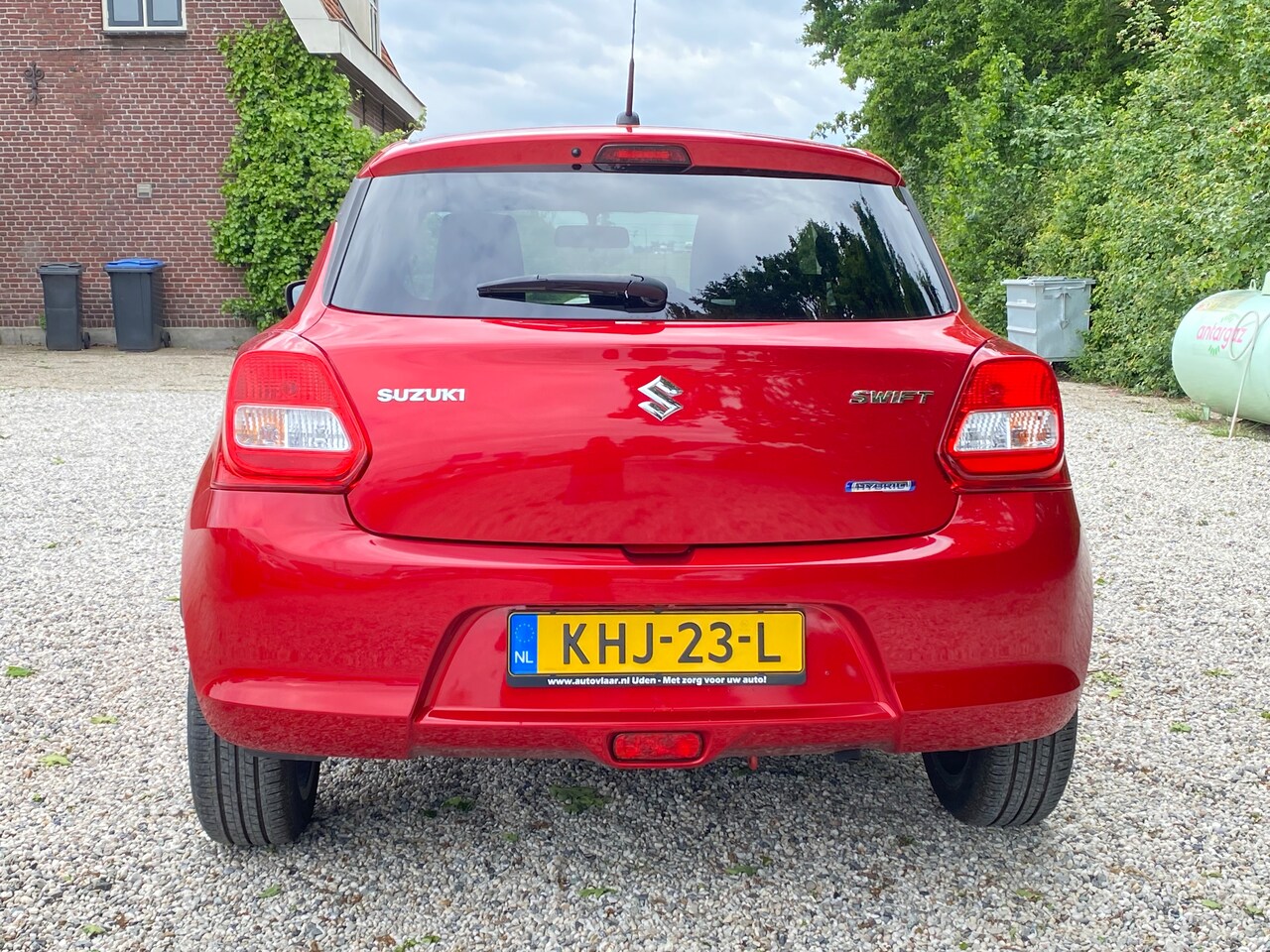 Suzuki Swift - 1.2 Stijl Smart Hybrid zo goed als nieuw incl. nieuwe APK en beurt.
