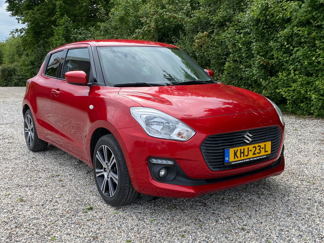 Suzuki Swift - 1.2 Stijl Smart Hybrid zo goed als nieuw incl. nieuwe APK en beurt.