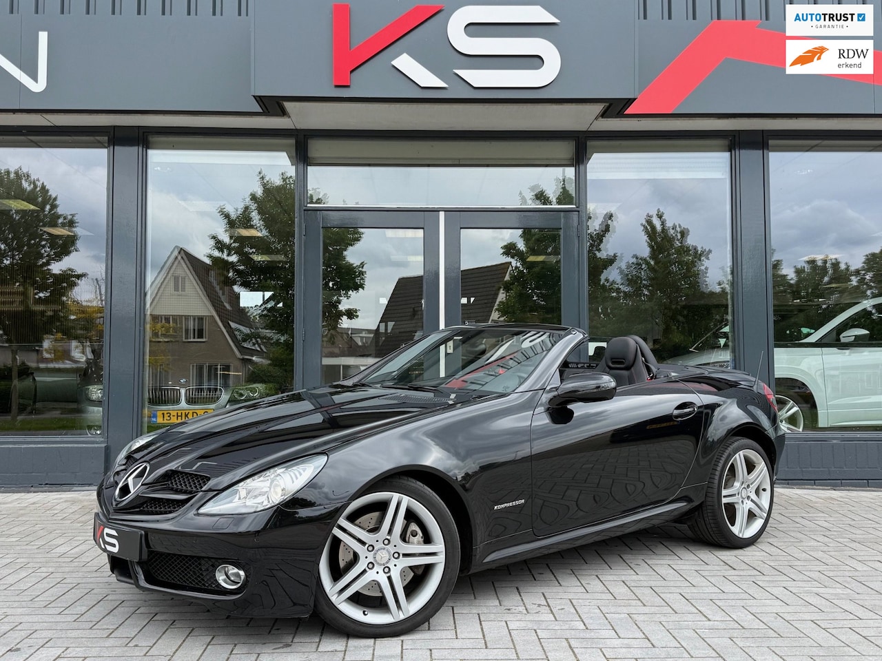 Mercedes-Benz SLK-klasse - 200 K. 1e eigenaar Xenon Leder Airscarf - AutoWereld.nl