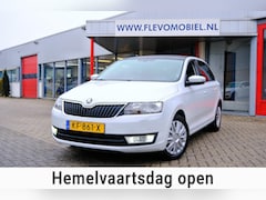 Skoda Rapid Spaceback - 1.2 TSI Greentech JOY Pano|Xenon|Navi|CarPlay