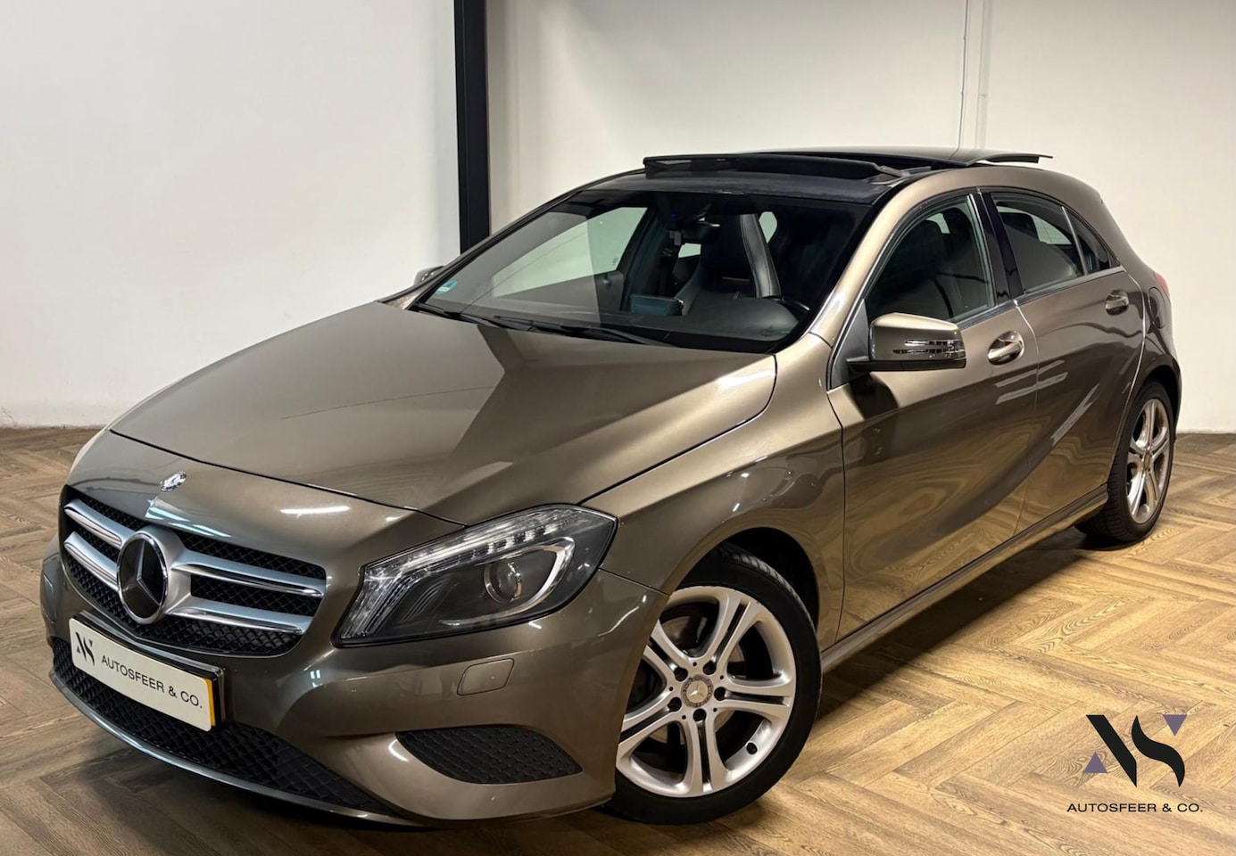 Mercedes-Benz A-klasse - 180 PANO STOELVERW. NAVI' - AutoWereld.nl