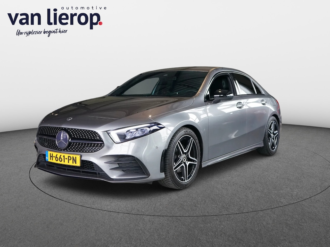Mercedes-Benz A-klasse - 180 Business Solution AMG|NAVI|CAMERA|1/2 LEDER - AutoWereld.nl