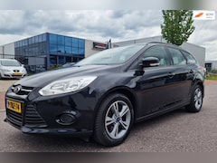 Ford Focus Wagon - 1.0 Edition NAVI PSENSOR CRUISE TREKHAAK 2 X SLEUTELS