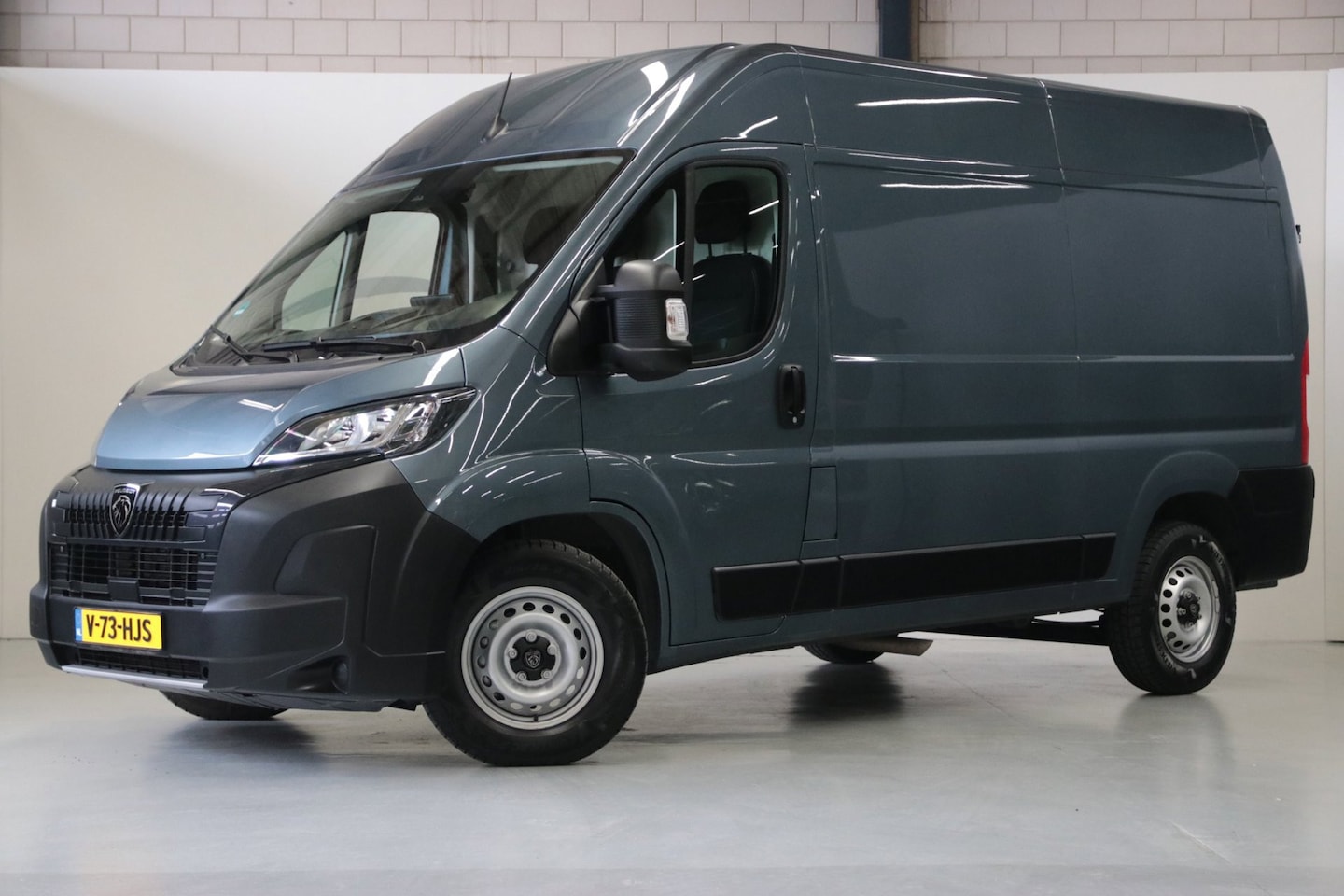 Peugeot Boxer - 2.2 BlueHDi 140 S&S L2H2 3.5t 2.2 BlueHDi 140 S&S L2H2 3.5t - AutoWereld.nl