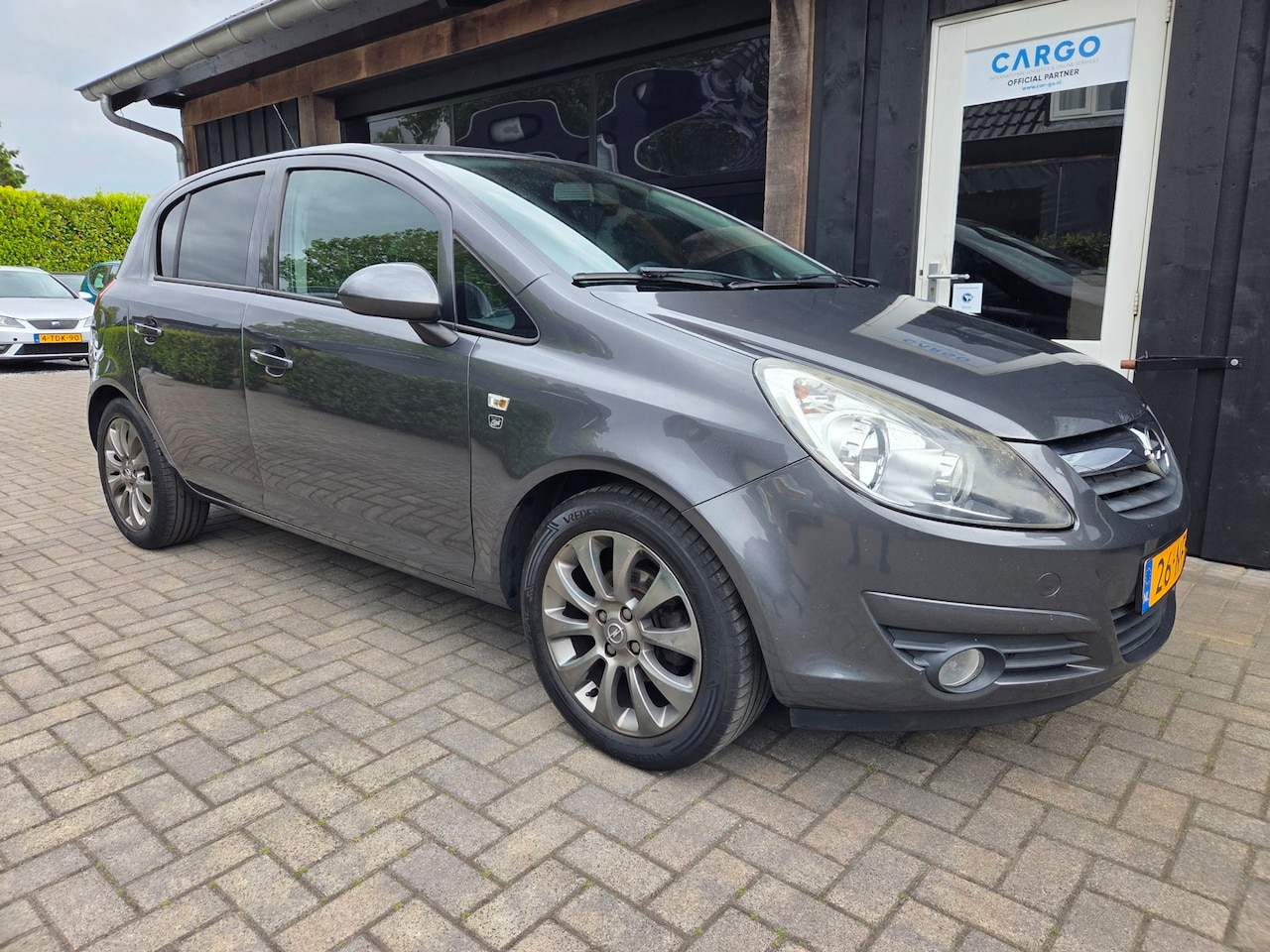Opel Corsa - 1.4-16V '111' Edition 1.4-16V '111' Edition - AutoWereld.nl