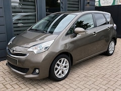 Toyota Verso S - 1.3 VVT-i Dynamic | Navi Panoramadak Camera | SCHADE
