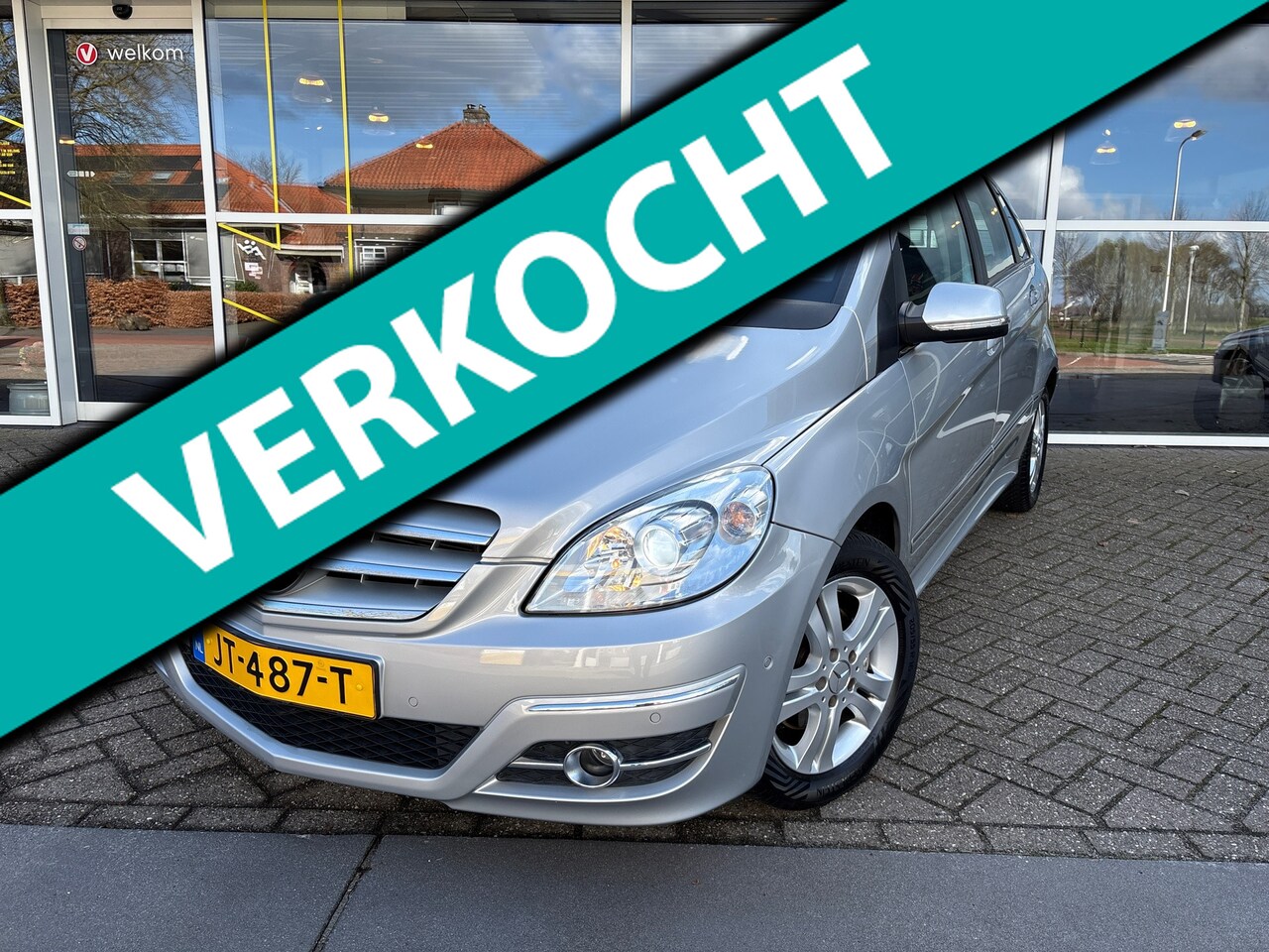 MERCEDES-BENZ B 200