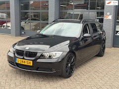 BMW 3-serie Touring - 318i Xenon|Nap|Panp|Stoelvw|Pdc|19inch|