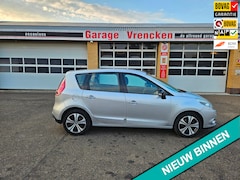 Renault Scénic - 2.0 Bose AUTOMAAT /NAP/1e eigenaar/trekhaak