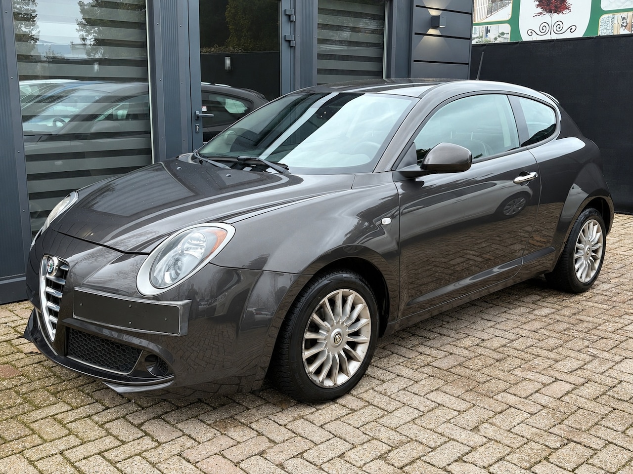Alfa Romeo MiTo - Progression 1.4 8v | Airco Audio Lm-velgen | SCHADE - AutoWereld.nl