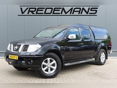 Nissan Navara - 2.5 dCi SE dubbele cabine 4X4/ 5-PERS/NAVI