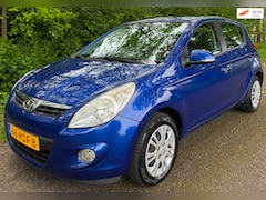 Hyundai i20 - 1.2i i-Motion 2011 5-DRS AIRCO NIEUWE APK
