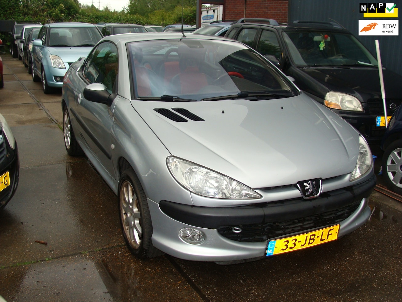 Peugeot 206 CC - 2.0-16V (uniek km nl auto)nap apk - AutoWereld.nl