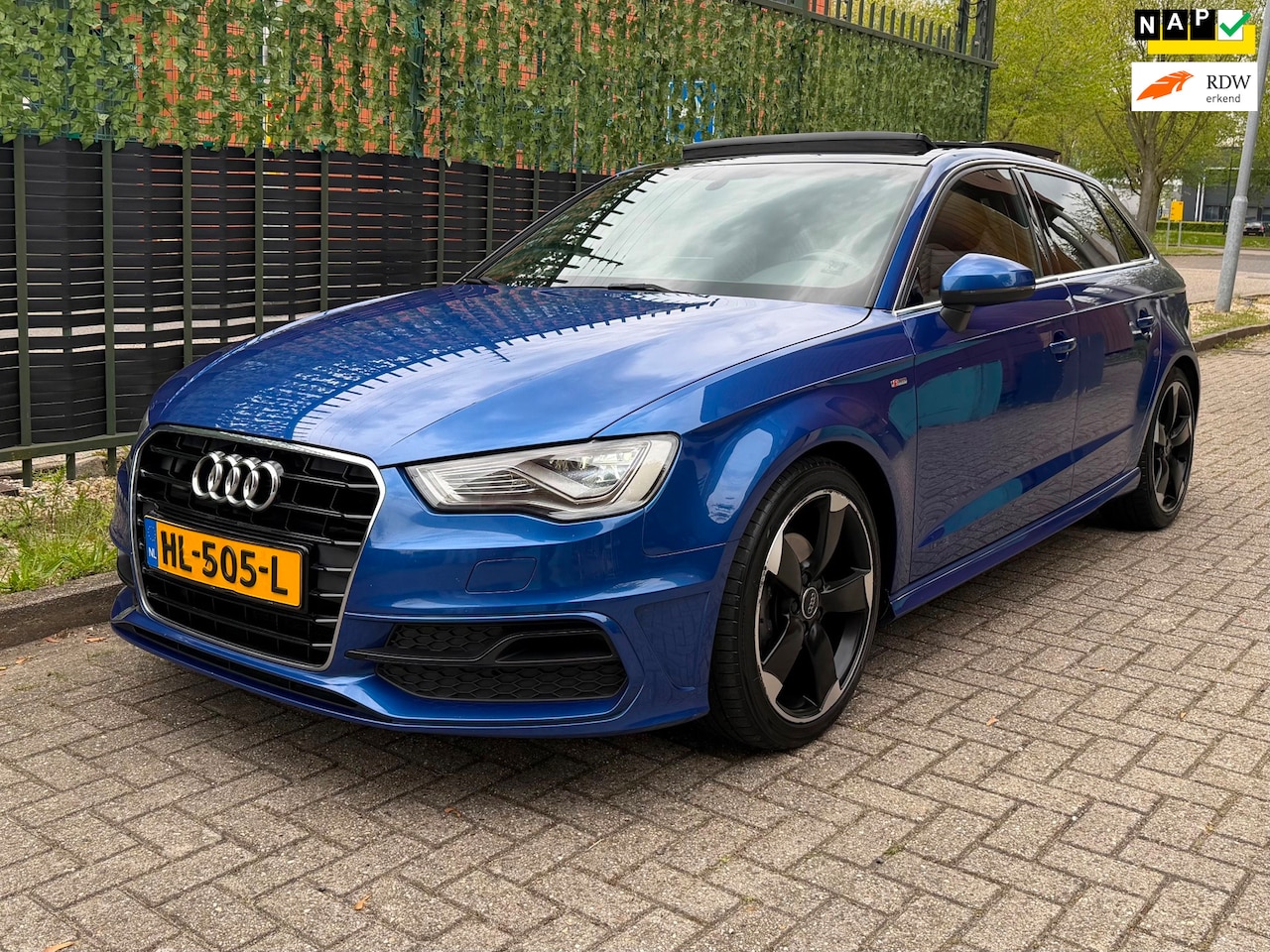 Audi A3 Sportback - 1.4 TFSI CoD 2016 Sport Edition 3x S-Line - AutoWereld.nl