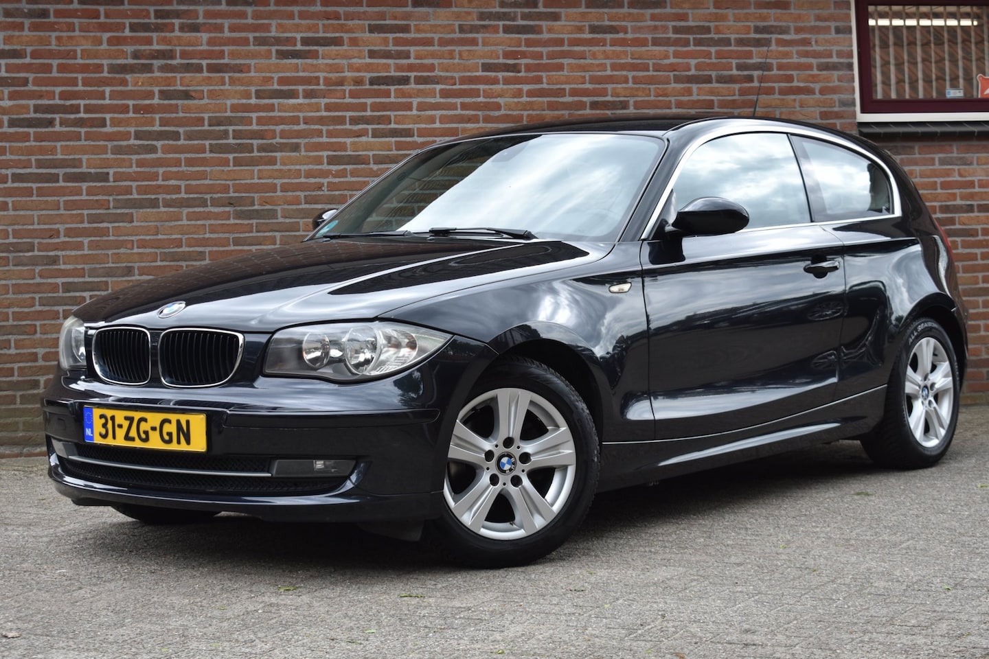 BMW 1-serie - 116i Business Line '08 Leder Clima Inruil mogelijk - AutoWereld.nl