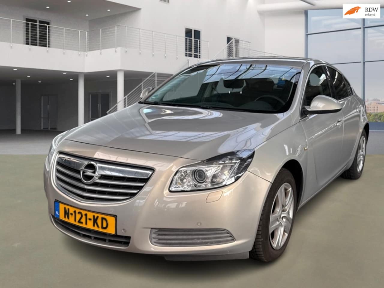 Opel Insignia - 2.0 T Cosmo 2.0 T Cosmo - AutoWereld.nl