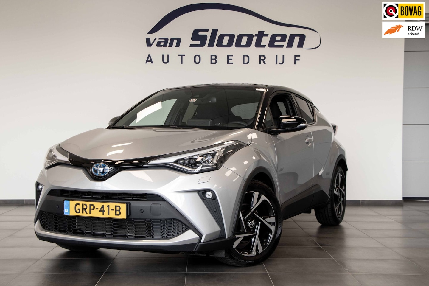 Toyota C-HR - 2.0 Hybrid Executive|AdaptiveCruiseControl|Carplay|Navi|Led|18InchVelgen - AutoWereld.nl
