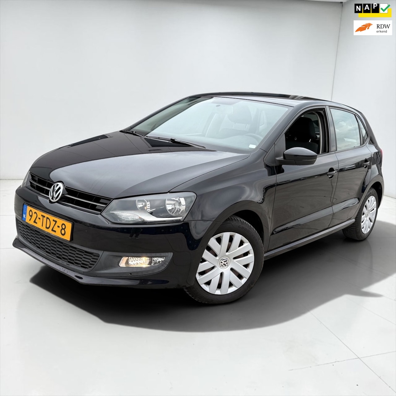 Volkswagen Polo - 1.2 TSI Comfortline Apple CarPlay CAM SENSOR - AutoWereld.nl