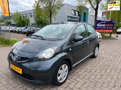 Toyota Aygo - 1.0-12V - AIRCO - 5 DEURS - NIEUWE APK