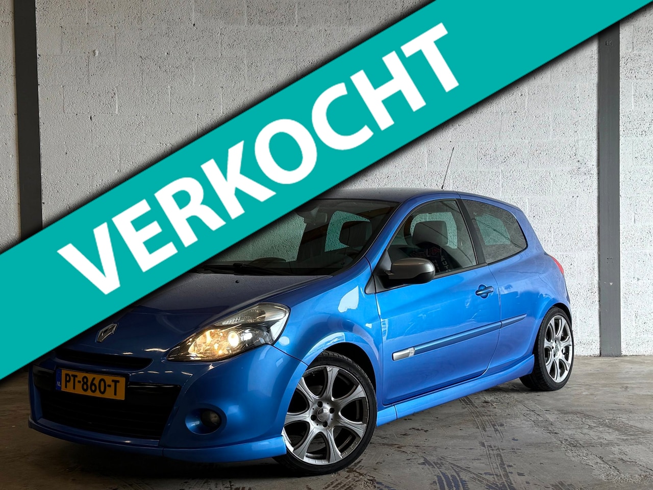 RENAULT CLIO