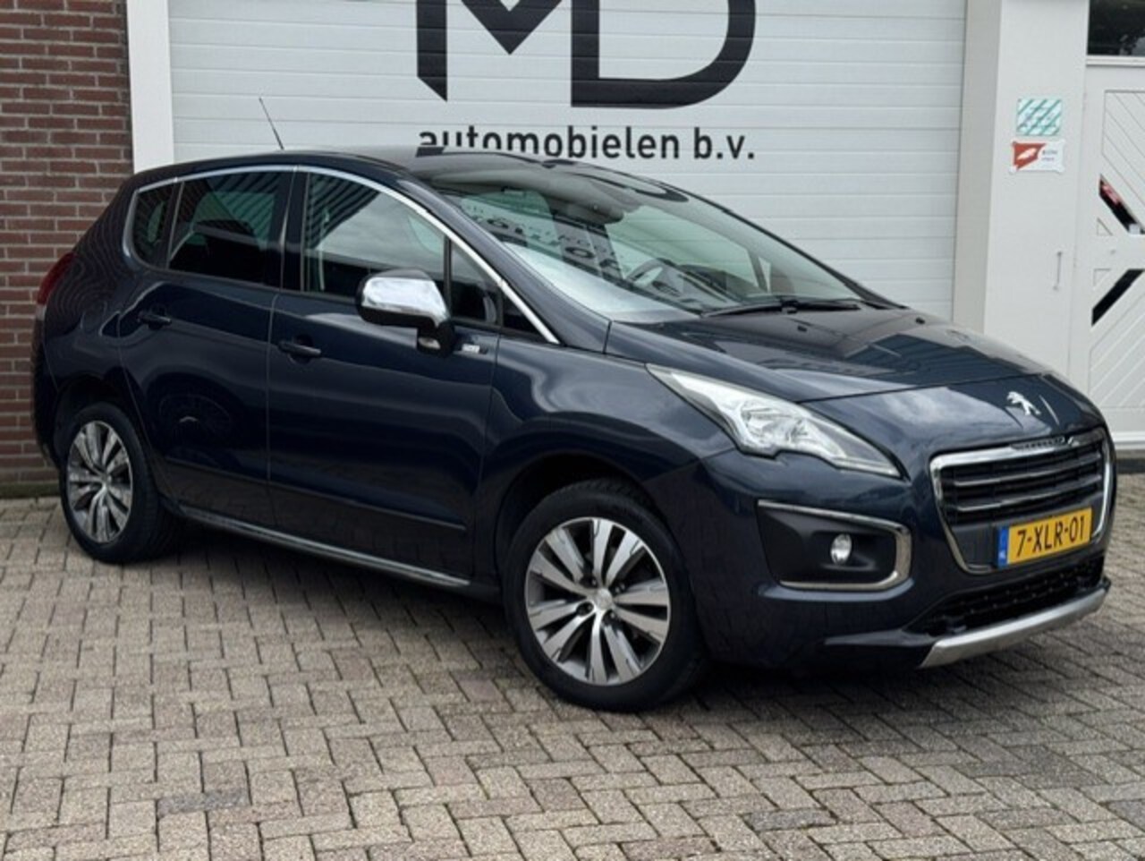 Peugeot 3008 - 1.6 VTi Style -Origineel NL -Navi-Camera-Cruise - AutoWereld.nl