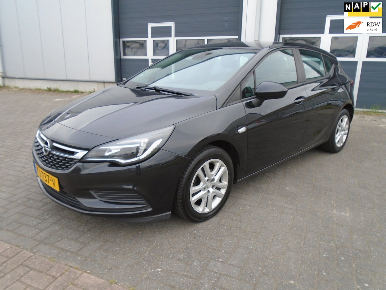 Opel Astra - 1.0 Edition AIRCO / CRUISE - AutoWereld.nl