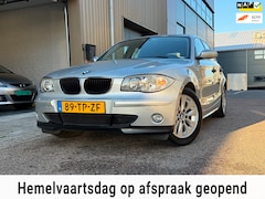 BMW 1-serie - 118i Business Line Automaat