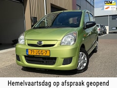 Daihatsu Cuore - 1.0 Clever Nieuwe APK
