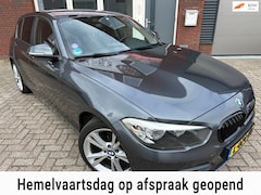 BMW 1-serie - 116i Sport / Camera / PDC / Stoelverwarming