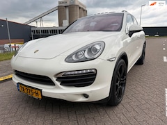 Porsche Cayenne - 4.8 S