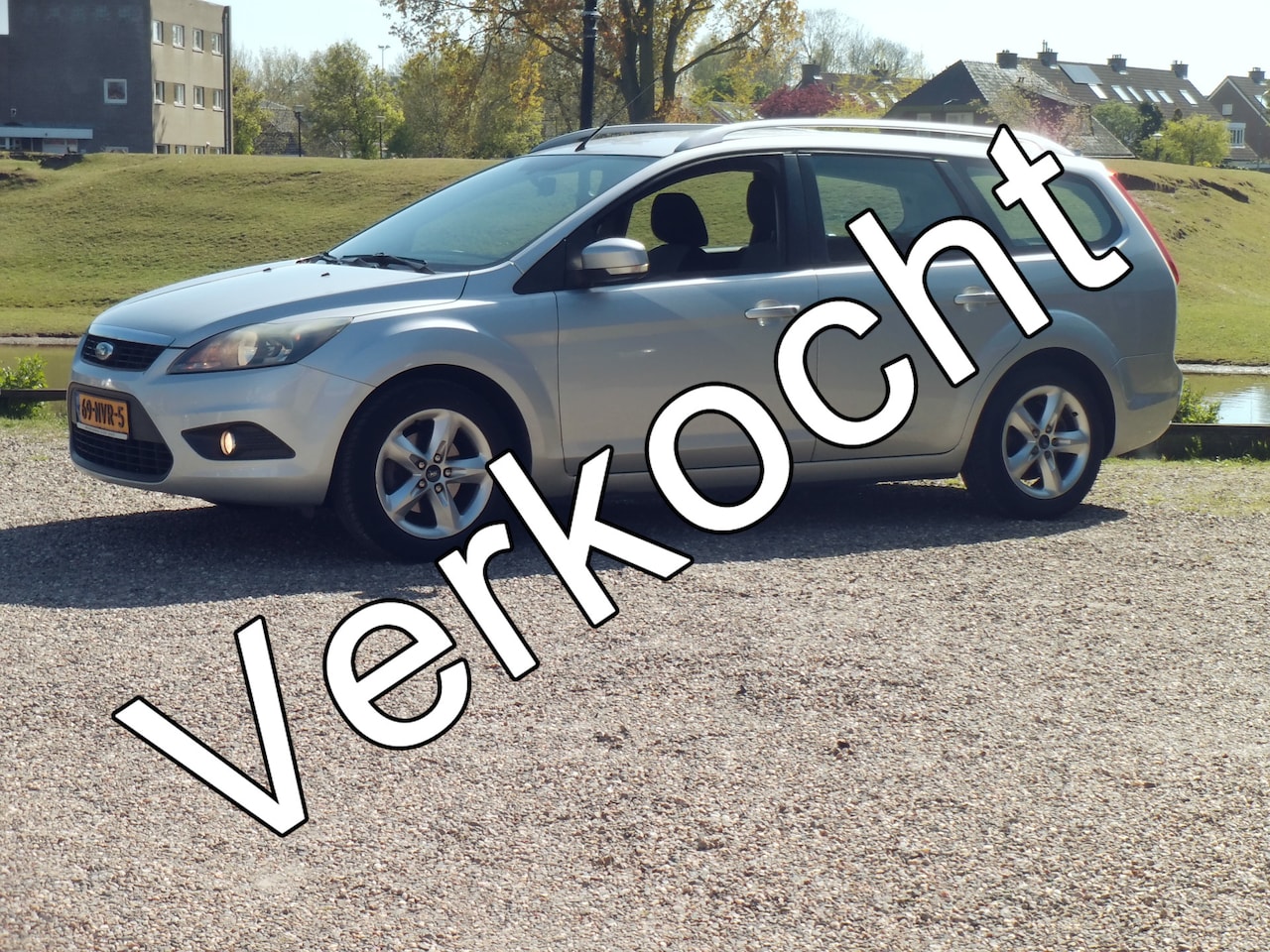 Ford Focus Wagon - 1.6 Comfort - Airco - Navigatie - AutoWereld.nl
