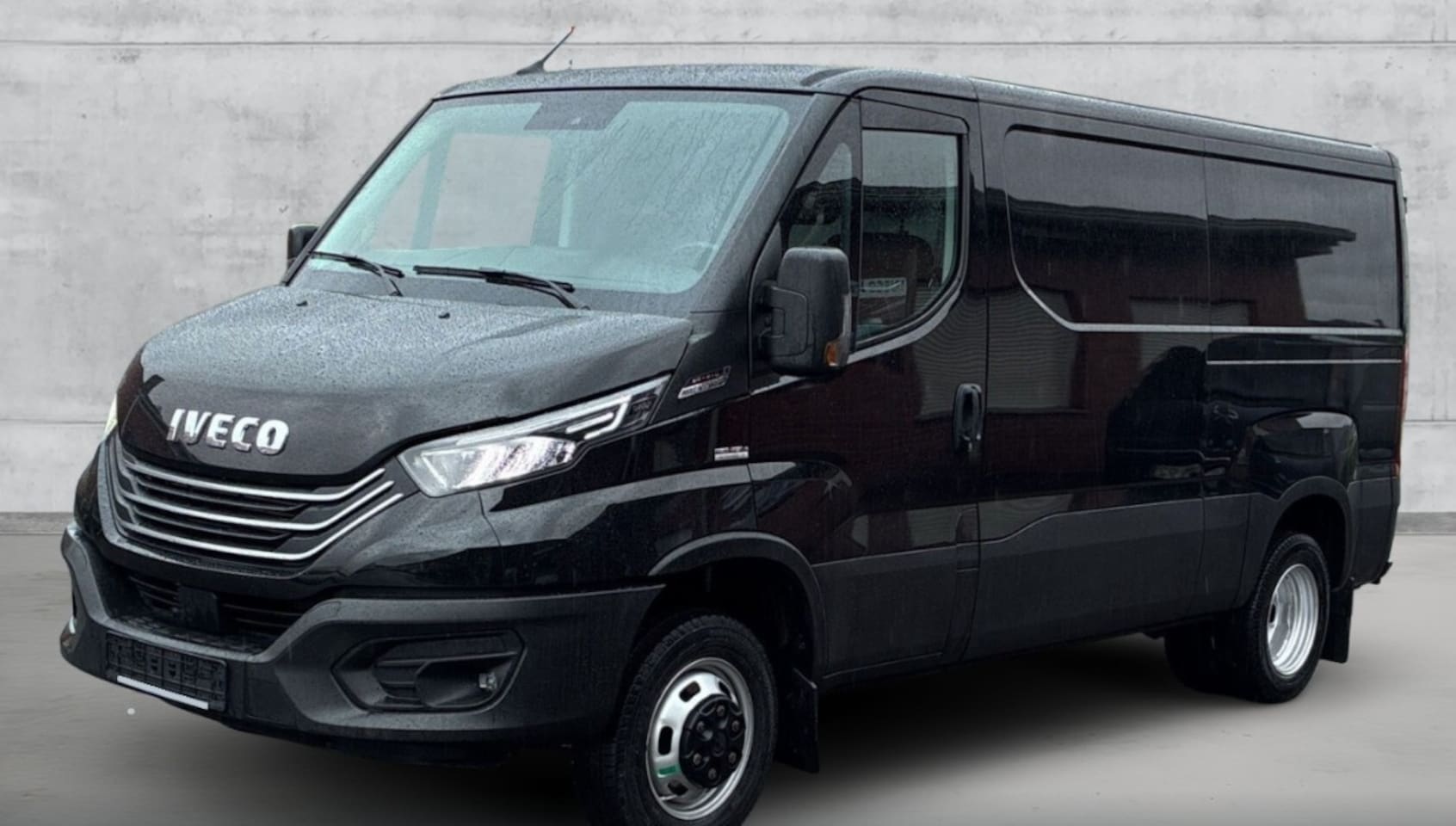 Iveco Daily - 35C21 Hi-Matic Luchtvering 3.5T Trekhaak (wordt verwacht) - AutoWereld.nl