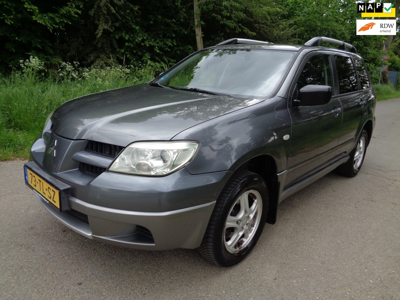 Mitsubishi Outlander Sport - 2.0 Invite+ Airco! trekhaak!NAP! - AutoWereld.nl