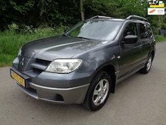 Mitsubishi Outlander Sport - 2.0 Invite+ Airco trekhaakNAP
