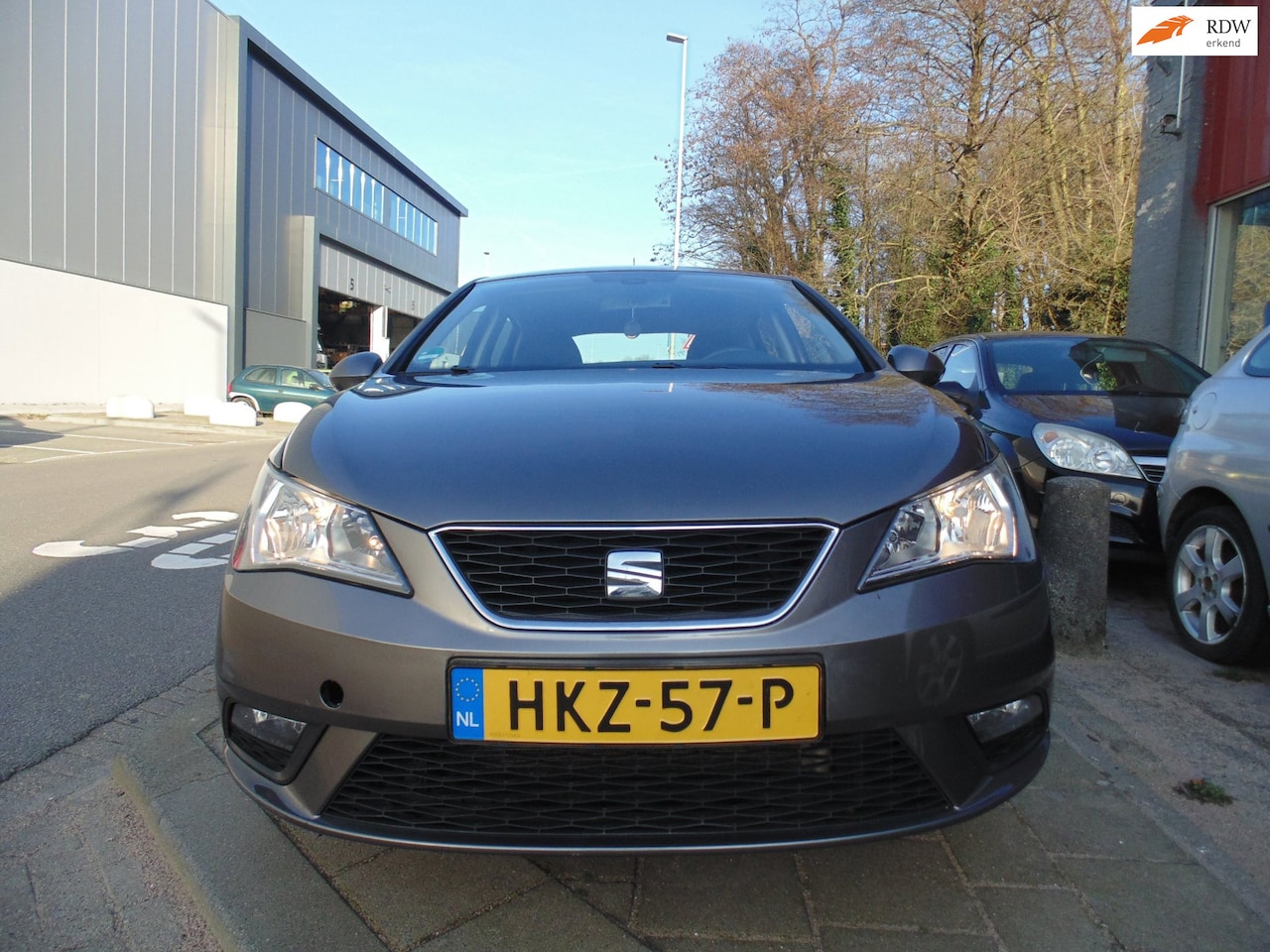 SEAT Ibiza - 1.4 COPA Plus 5 DEURS MET AIRCO 2015 - AutoWereld.nl