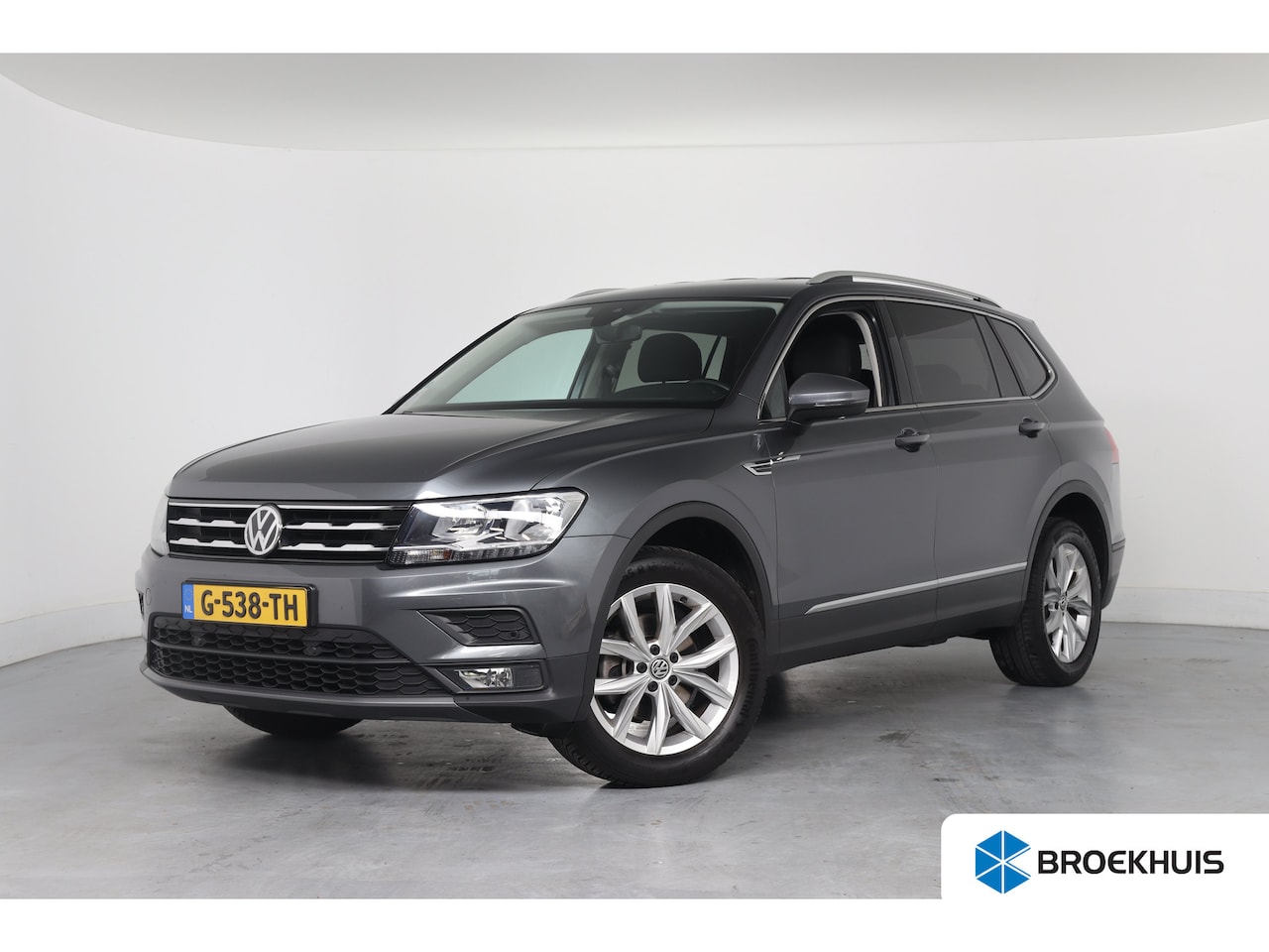 Volkswagen Tiguan Allspace - 1.5 TSI Comfortline Business 7-persoons | Eerste Eigenaar | Trekhaak Elektrisch | Elektris - AutoWereld.nl