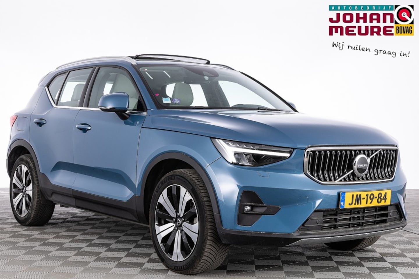 Volvo XC40 - 1.5 T5 Plug-in hybrid Ultimate Bright | PANORAMADAK | LEDER | harman/kardon -HEMELVAART OP - AutoWereld.nl