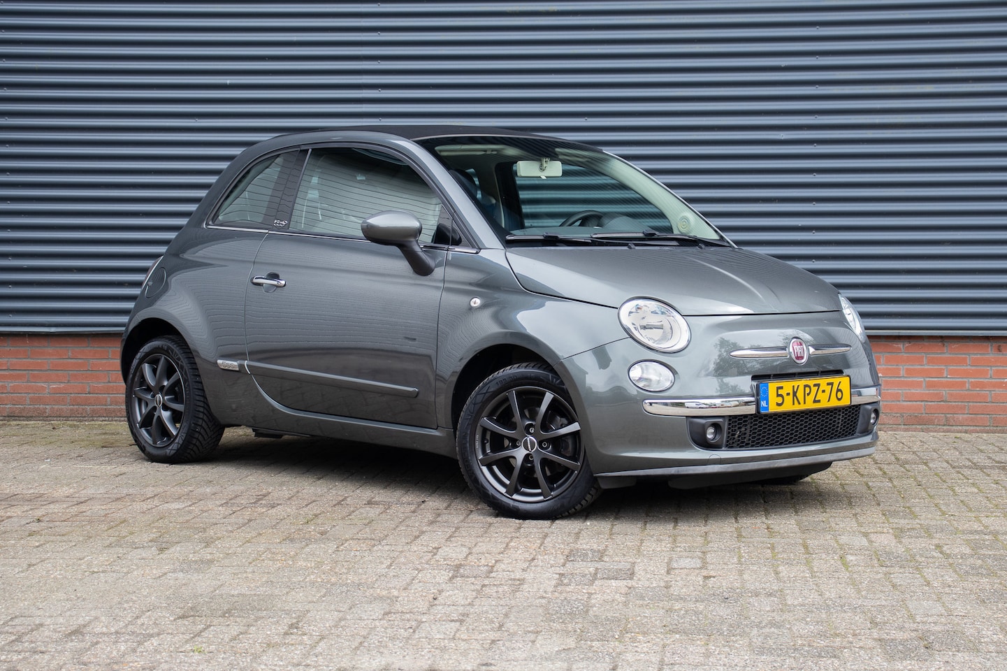 Fiat 500 - 0.9 Lounge Cabrio Parkeersensor - AutoWereld.nl