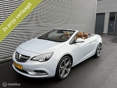 Opel Cascada - 1.6 Turbo Cosmo | Camera | Clima | Leder | Navi | Trekhaak | 20 inch | Bomvol opties