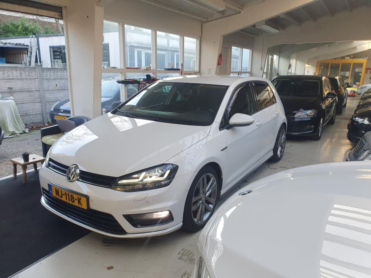 Volkswagen Golf - 1.2 TSI Highline R-line pakket Inruil Mogelijk - AutoWereld.nl