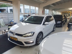Volkswagen Golf - 1.2 TSI Highline R-line pakket Inruil Mogelijk