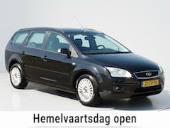Ford Focus Wagon - 1.6-16V Ghia|Cruise|Clima|Trekhaak|Orig.NL