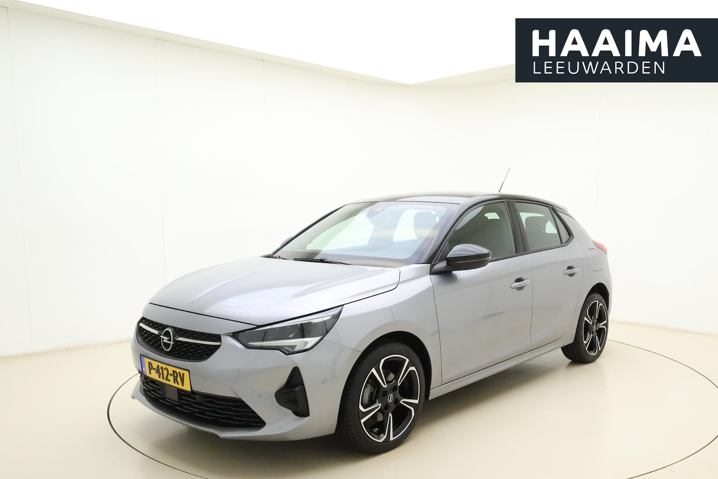 Opel Corsa - 1.2 GS Line 100 PK | Unieke kilometerstand | Camera | Navigatie | Stoel & Stuurverwarming - AutoWereld.nl