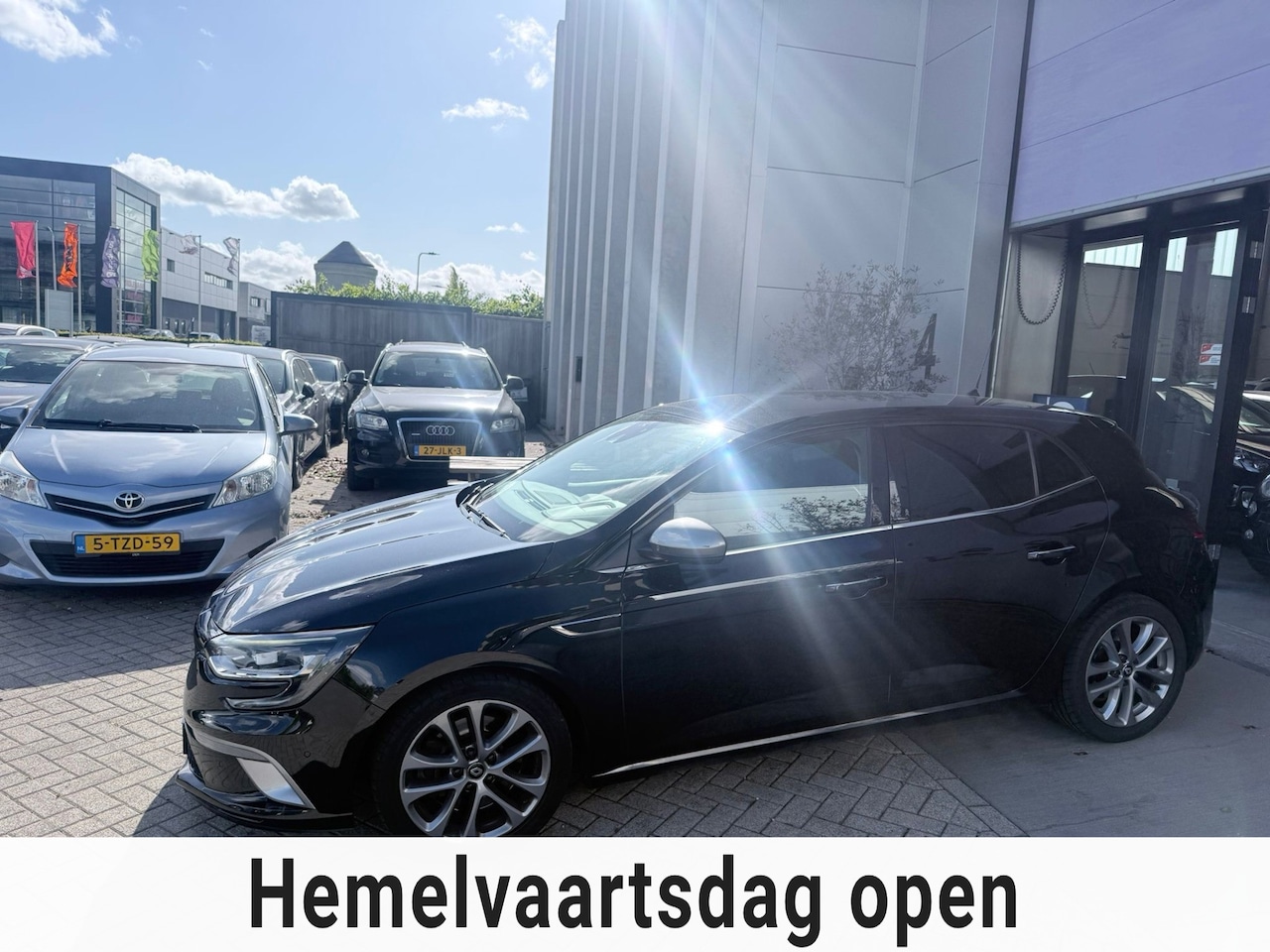 Renault Mégane - 1.6 TCe GT 205PK! Automaat! BOSE! HUD! CAMERA! INRUIL MOGELIJK! - AutoWereld.nl