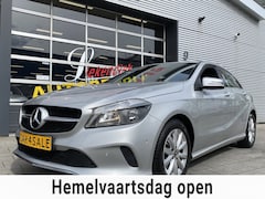 Mercedes-Benz A-klasse - 180 BlueEFFICIENCY URBAN - Navigatie I Airco I PDC I LED I Sport interieur I Dealer onderh