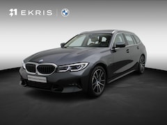 BMW 3-serie Touring - 330e Business Edition | Model Sport Line | Comfort Access | Achteruitrijcamera | Panoramad