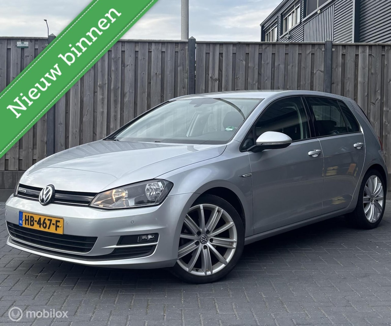 Volkswagen Golf - 1.0 TSI Comfortline/NAVI/CRUISE/PDC/NAP - AutoWereld.nl