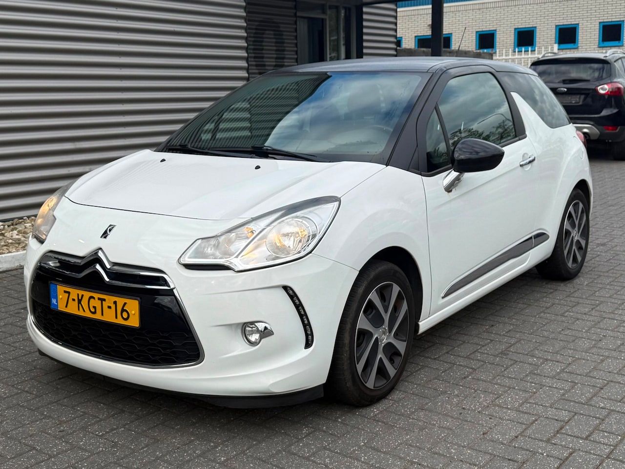 Citroën DS3 - 1.2 VTi So Chic 1.2 VTi So Chic - AutoWereld.nl