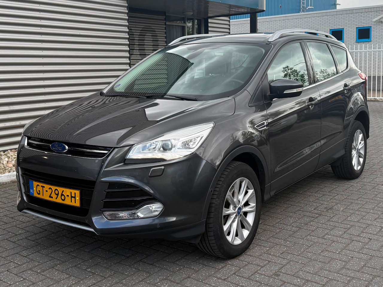 Ford Kuga - 1.5 Titanium 4WD 1.5 Titanium 4WD - AutoWereld.nl