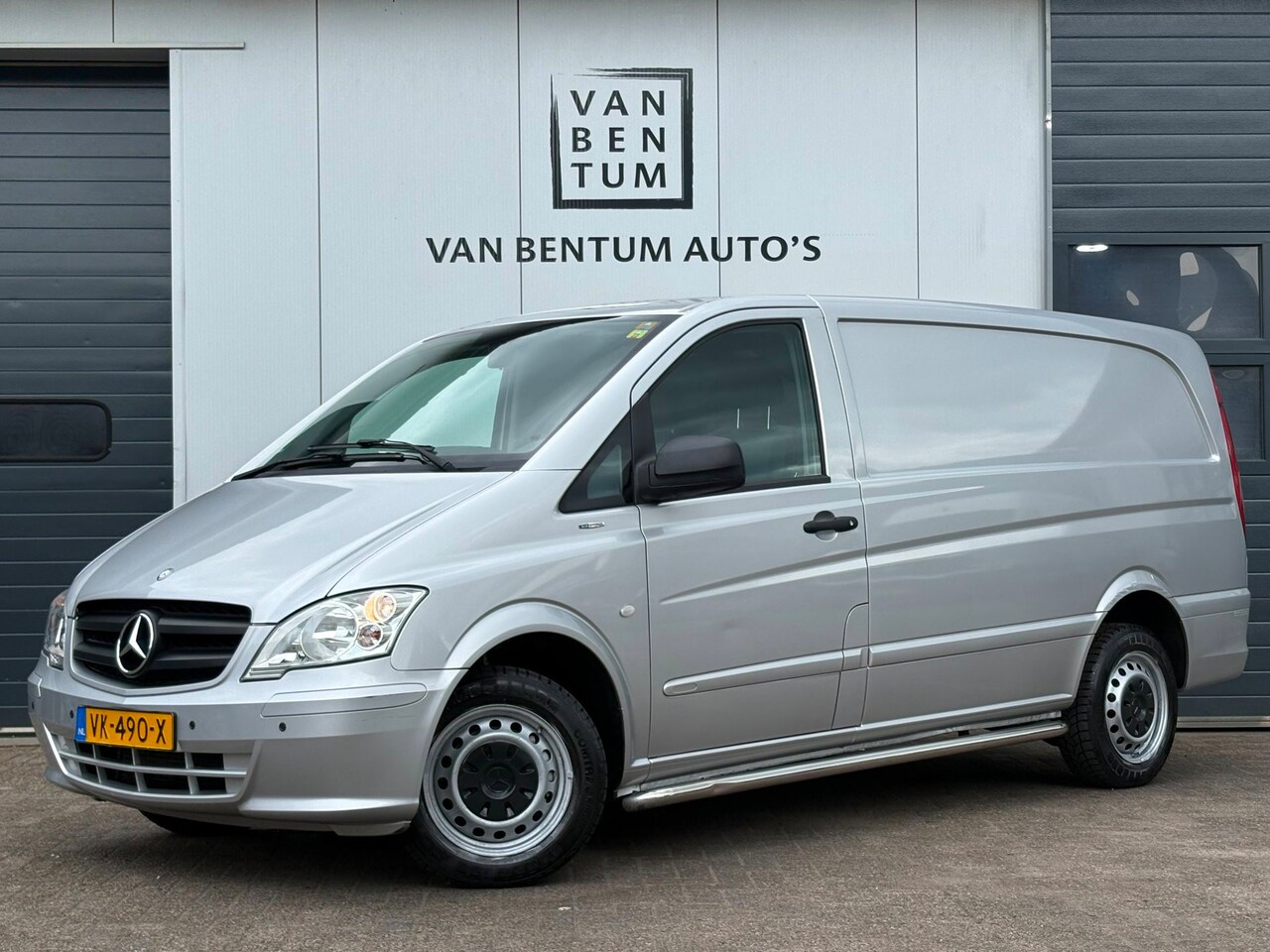 Mercedes-Benz Vito - 110CDI 95pk 320 Lang Airco Cruise 3-pers. - AutoWereld.nl
